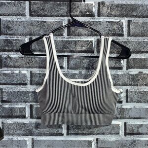 💥BRAND NEW💥 STRIPED SPORTS BRA SIZE SMALL